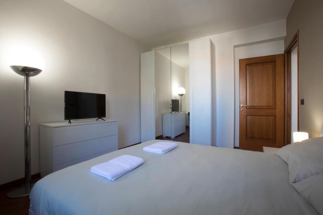 Appartamento Moderno Metro B San Paolo โรม ภายนอก รูปภาพ
