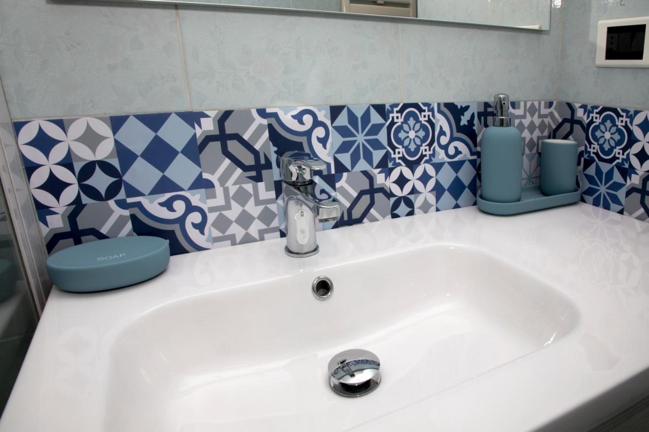 Appartamento Moderno Metro B San Paolo โรม ภายนอก รูปภาพ
